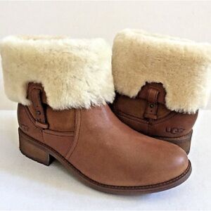 UGG CHYLER DEMITASSE WATER RESISTANT Boots US 10